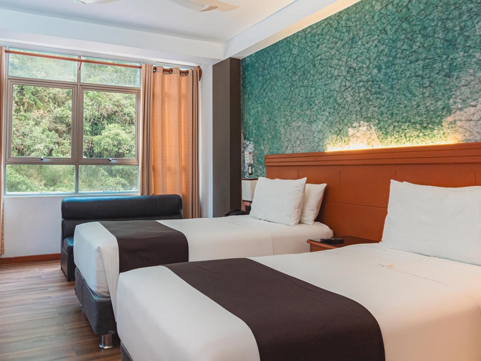 Ferre Hotel